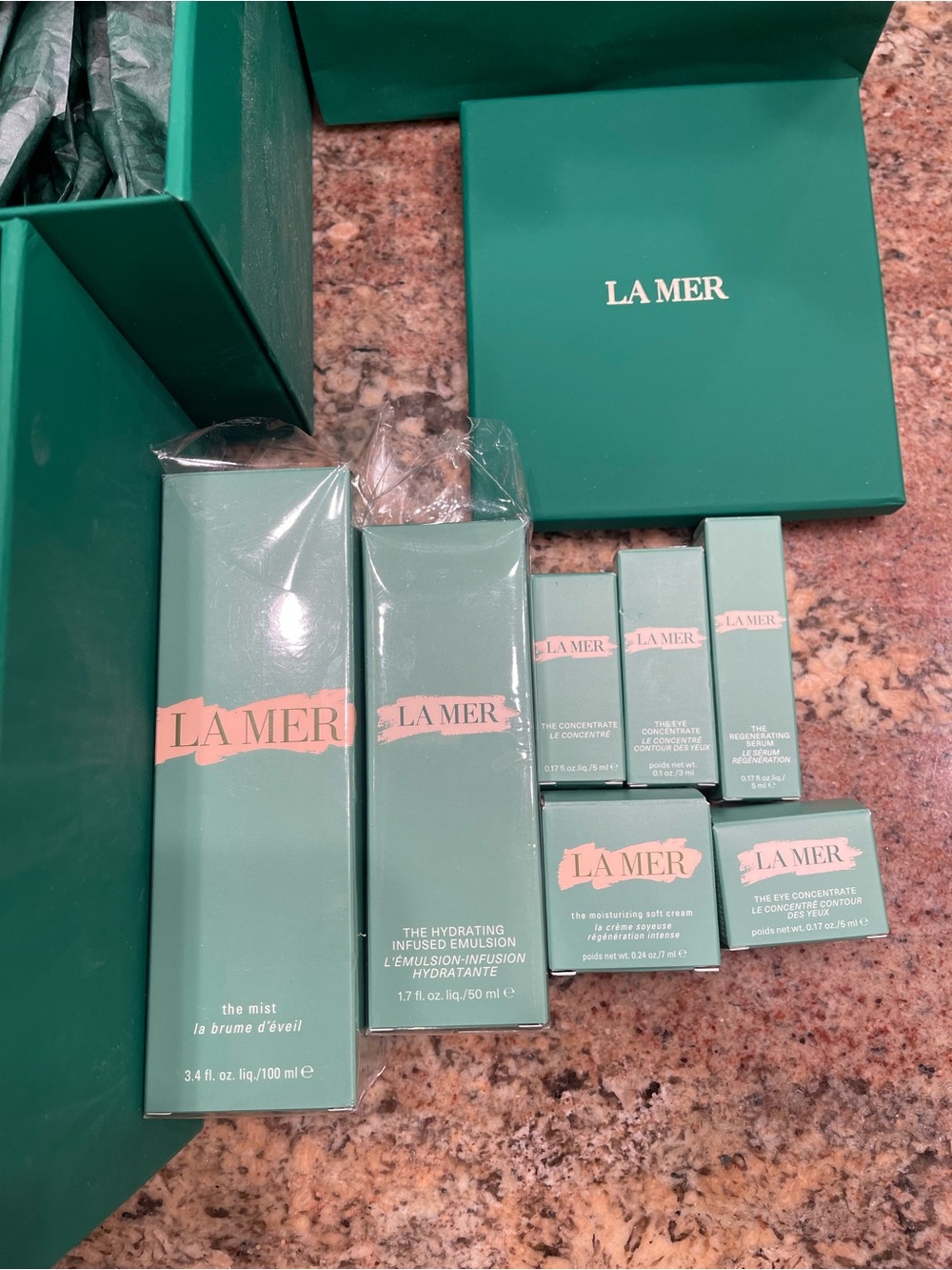 La Mer Green Gift Set *EMPTY BOXES & BAGS - Picture 2 of 9